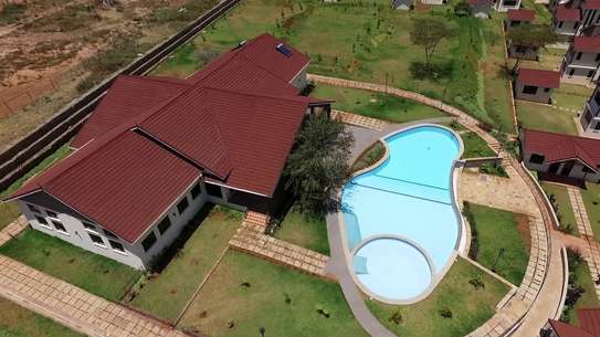 4 Bed Villa with En Suite in Mombasa Road image 5