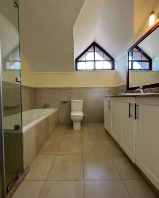 5 Bed House with En Suite at Ushirka Road image 6