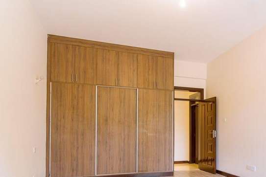 3 Bed Apartment with En Suite in Westlands Area image 10