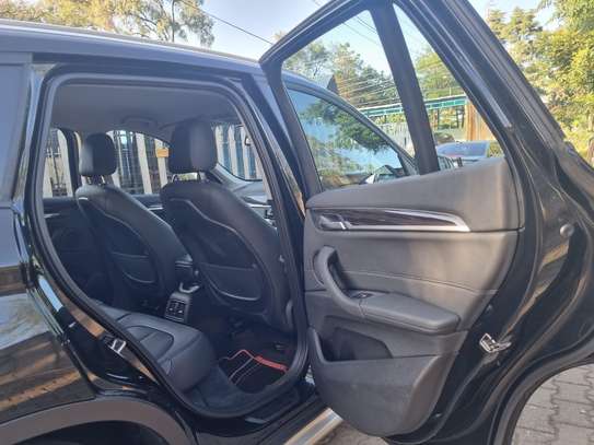 BMW X1 2017 Black image 7