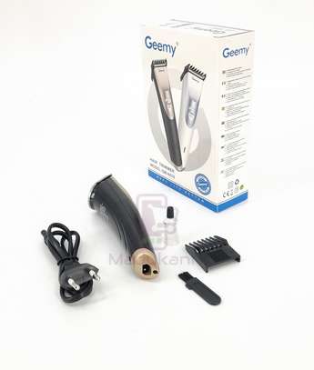 Geemy GM6576 Rechargeable Mini Hair Trimmer image 4