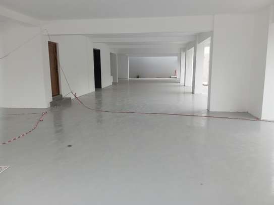 3 Bed Apartment with En Suite at Baobab Road image 2