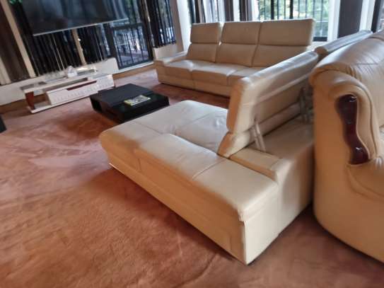 UPHOLSTERY & SEATS CLEANING SERVICES IN NAIROBI image 3