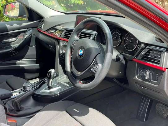 BMW 320d redwine diesel image 10