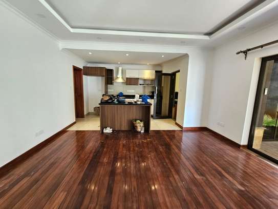 5 Bed Townhouse with En Suite in Lavington image 17