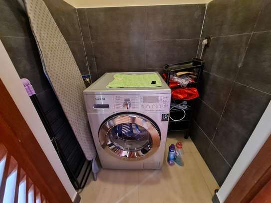 Furnished 1 Bed Apartment with En Suite at Gitanga Road image 14