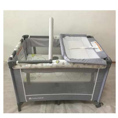 crib overhead toy