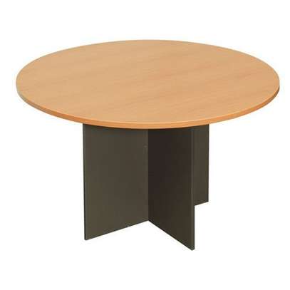 Round meeting table image 1