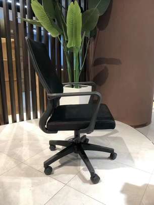 OFFICE CHAIR: Black High Back Office Chair image 4