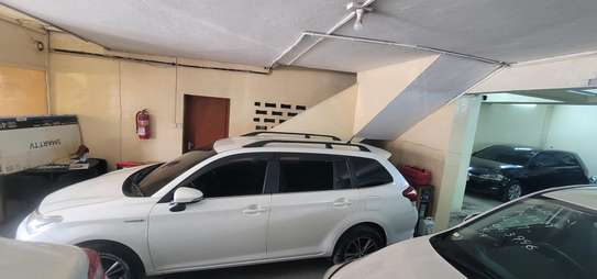 Used Toyota Fielder image 3