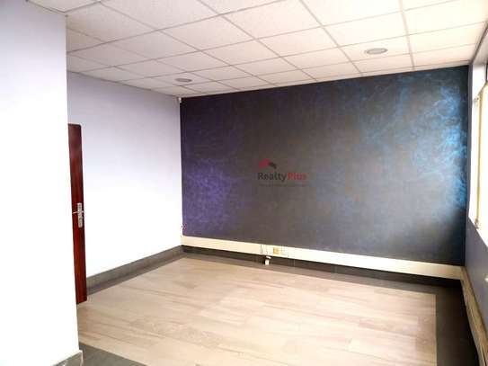 1,130 ft² Commercial Property with Lift in Kilimani image 17