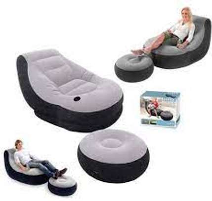 Intex Inflatable Chair With Foot Rest image 1