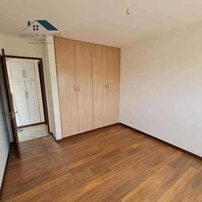 1 Bed Apartment with En Suite at Kileleshwa image 4