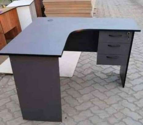 Executive l shape office desks image 6