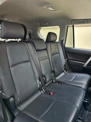 Toyota land cruiser Prado TX petrol 2018 image 7