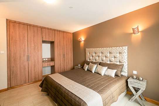 4 Bed Apartment with En Suite in Kiambu Road image 5