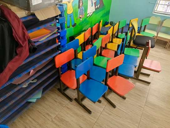 School tables and chairs. image 4