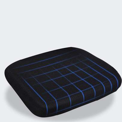 Adjustable Mesh Ergonomic Chair with Comfort Backrest image 5