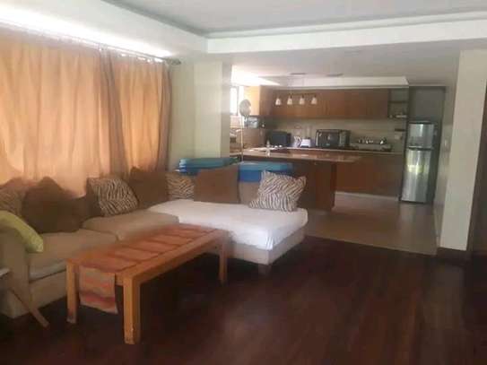 4 Bed House with En Suite at Lavington Green image 15