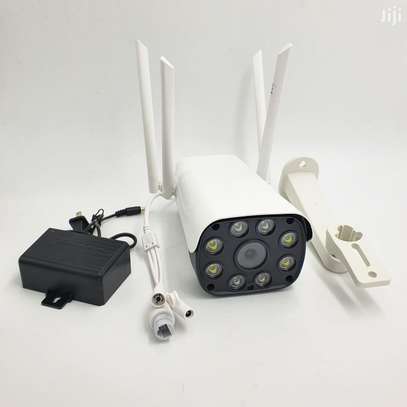 Outdoor Stand Alone Wireless Camera image 1