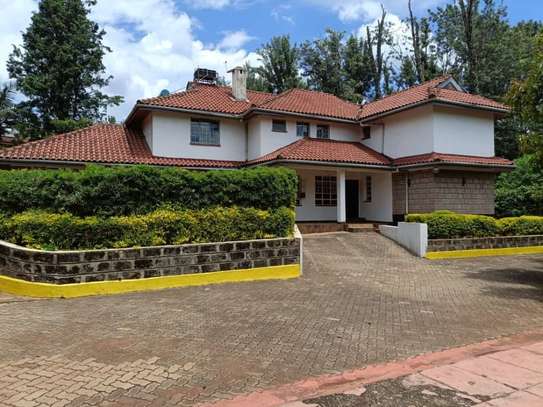 5 Bed House with En Suite at Runda image 6