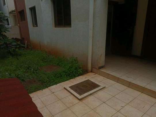 5 Bedroom Townhouse for Rent in Lavington Nairobi Kenya image 6