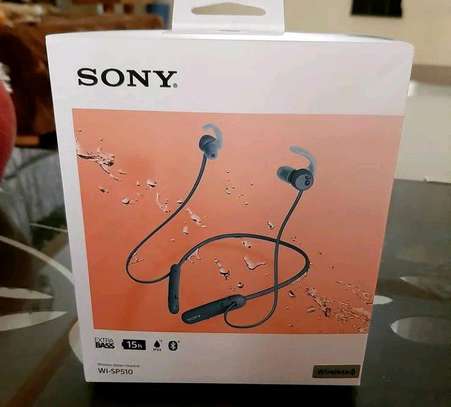 Sony WI-SP510 earphones image 2