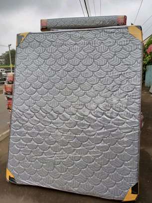 Warm service!8inch5*6 HD quilted mattress we deliver image 2