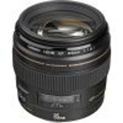 Canon EF 85mm f/1.8 USM Lens image 1