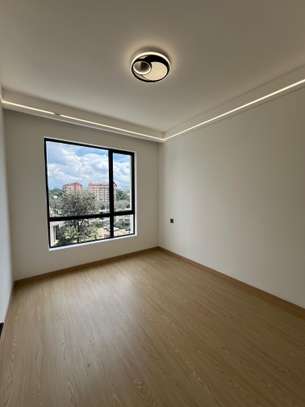 1 Bed Apartment with En Suite at Kilimani image 7