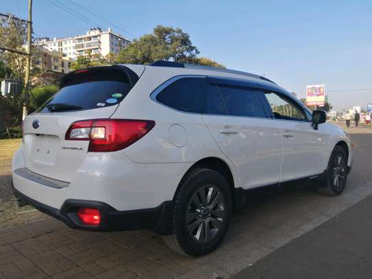 Subaru Outback, 2016 model image 6