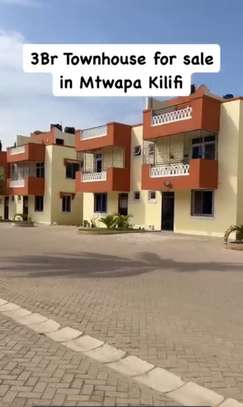3 Bed Villa with En Suite at Mtwapa image 23