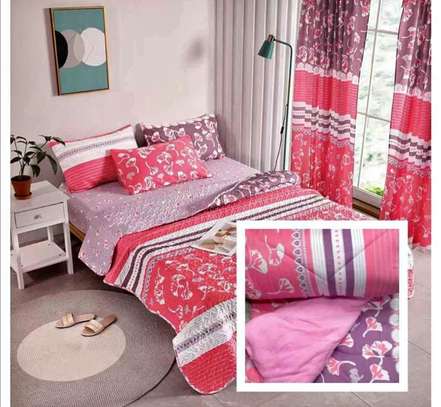 BEAUTIFUL MATCHING CURTAINS AND DUVETS image 5