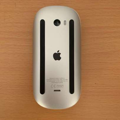 Apple Magic Mouse 2 image 3