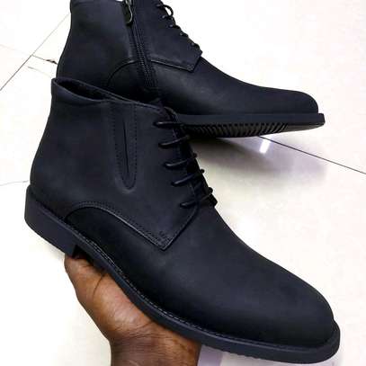 Genuine Leather Official Boots
38 to 45
Ksh.4999 image 1