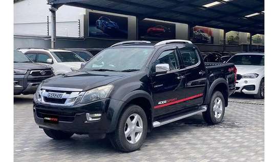 ISUZU D-MAX D/CABIN image 4