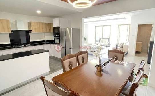 4 Bed Apartment with En Suite in Kileleshwa image 6