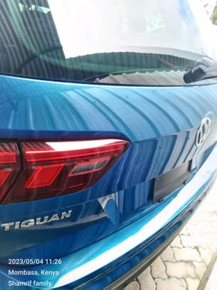 Volkswagen Touran TSi 1400cc 2017 image 9