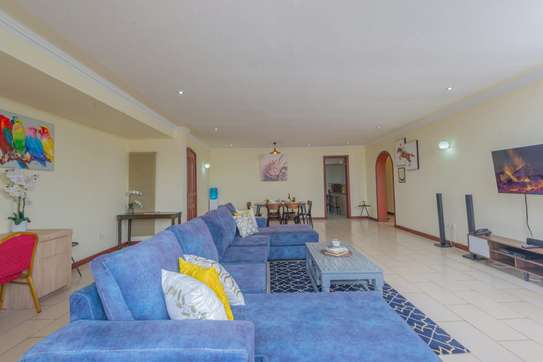 Serviced 2 Bed Apartment with En Suite in Rhapta Road image 10