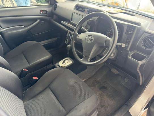 Toyota succeed TXG 2019 image 5