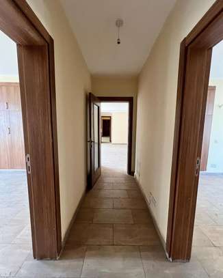 3 Bed House with En Suite at Kilimani image 6