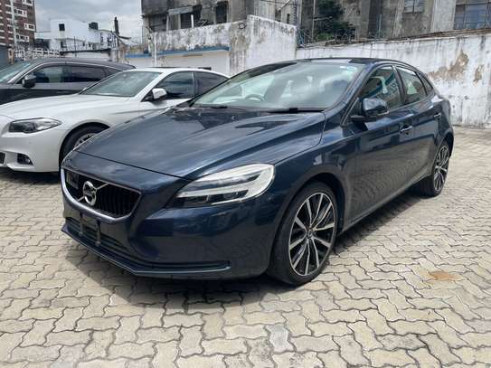Volvo v40 diesel 2000cc image 3