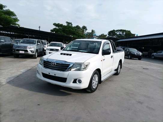 TOYOTA HILUX (MKOPO/ HIRE PURCHASE ACCEPTED image 2