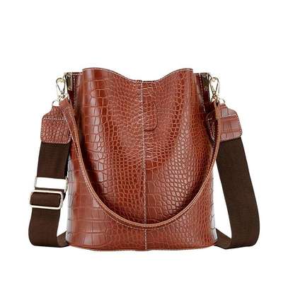 Classy ladies' official and casual handbags image 2