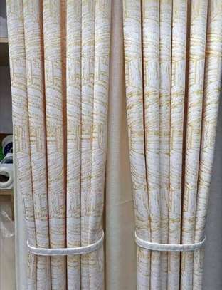 QUALITY AND LOVELY CURTAINS CURTAINS image 1