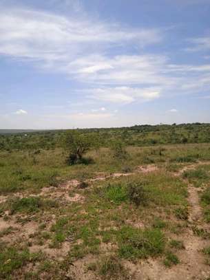 Land for sale in Konza image 1