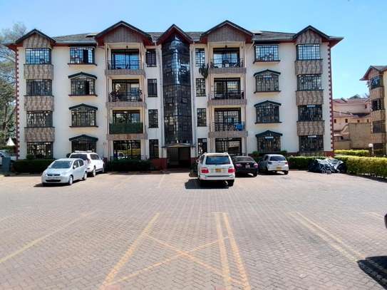 Lavington -Lovely three bedrooms Apt for sale. image 1