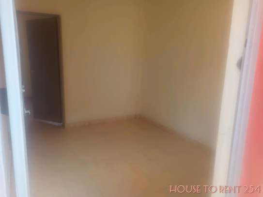 TWO BEDROOM 16K AVAILABLE TO RENT image 5