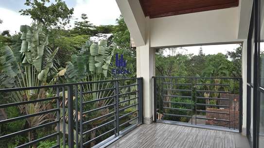 5 Bed Townhouse with Staff Quarters in Lavington image 10
