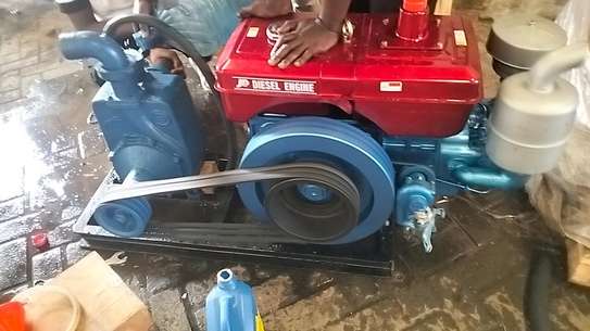 30hp Jd Engine water pump image 3